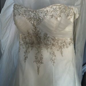 Private Label by G Wedding dress